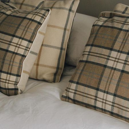 Ranscombe House Bed & Breakfast Бриксам Екстериор снимка