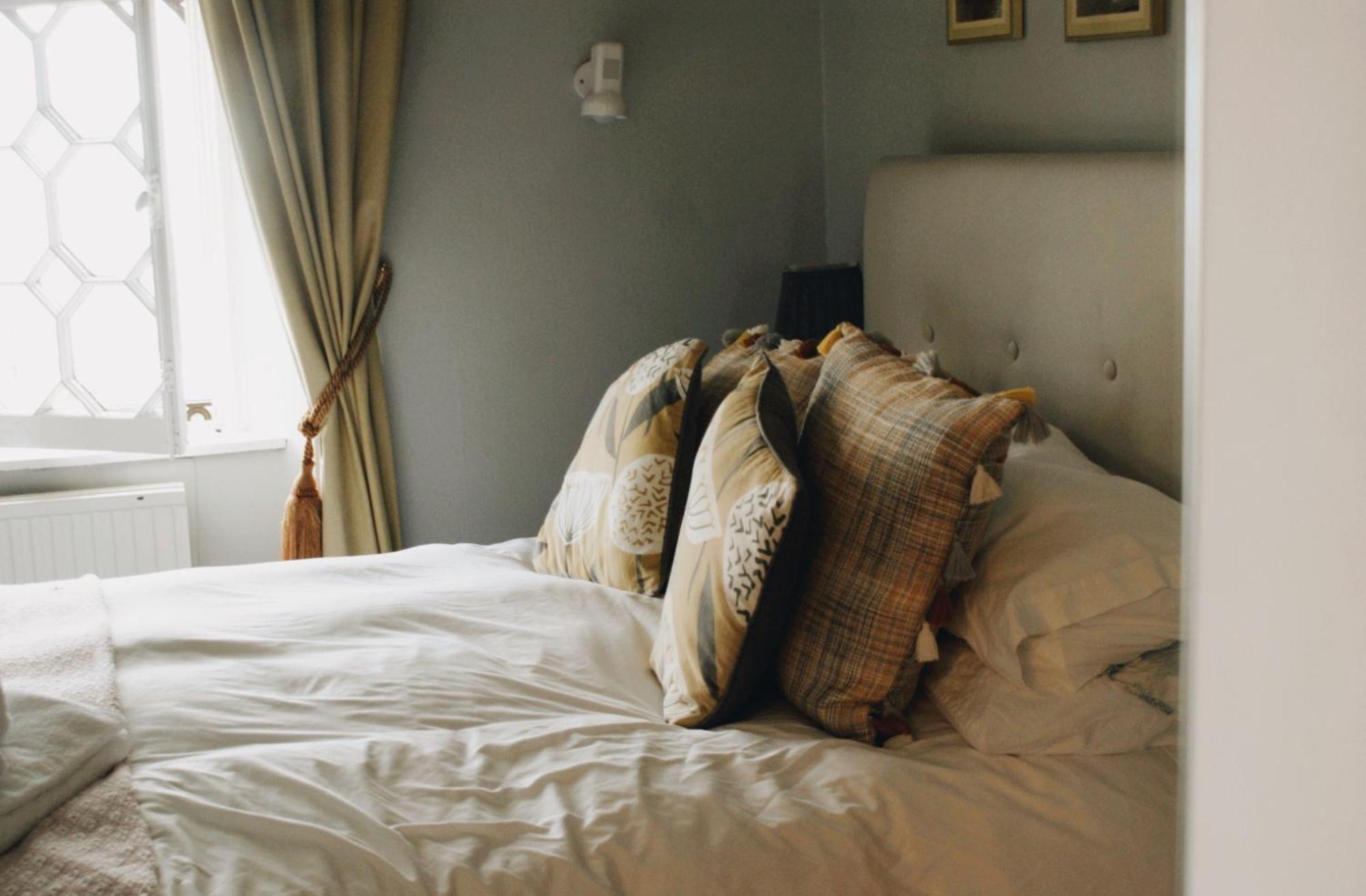 Ranscombe House Bed & Breakfast Бриксам Екстериор снимка