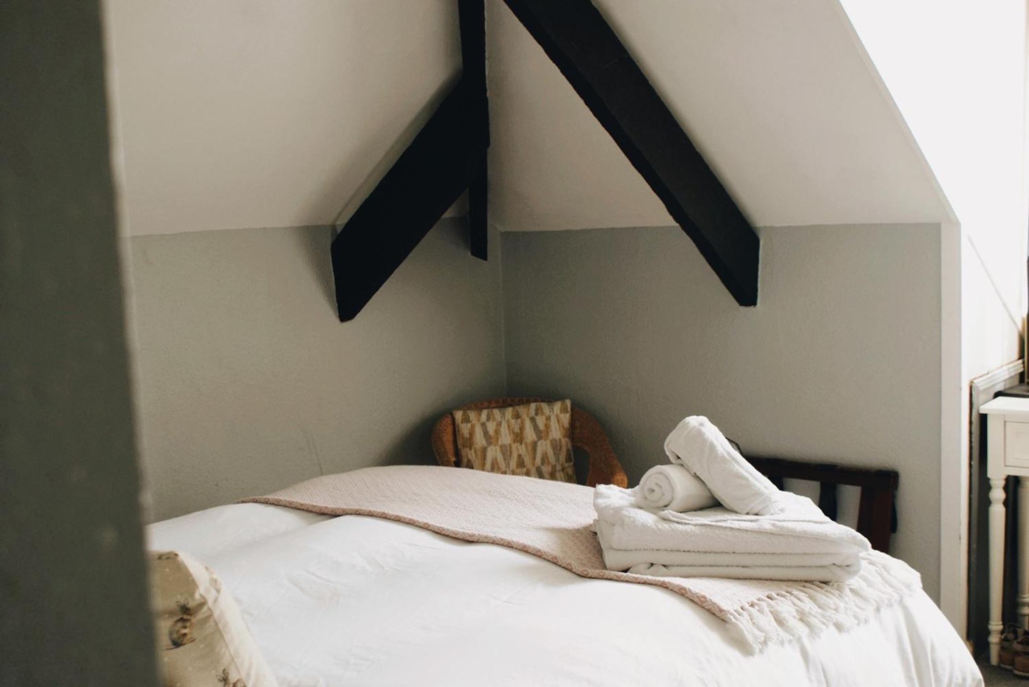 Ranscombe House Bed & Breakfast Бриксам Екстериор снимка